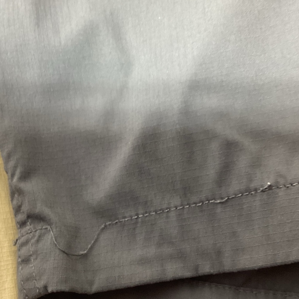 Carhartt Women's Cargo Shorts Size 12 in Black and Tan Flawed* - Picture 10 of 15